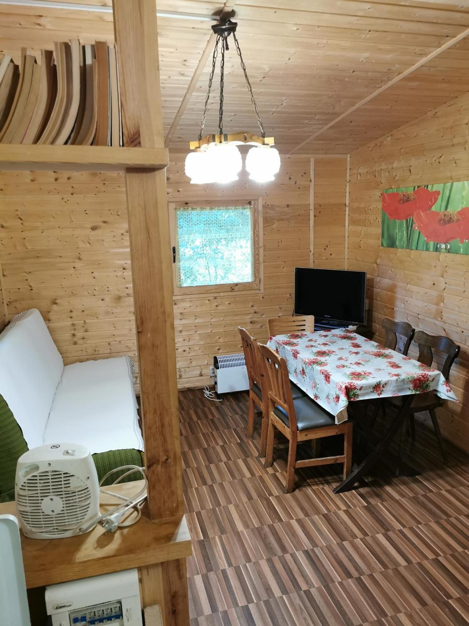Drewniane Alpejskie Chalet