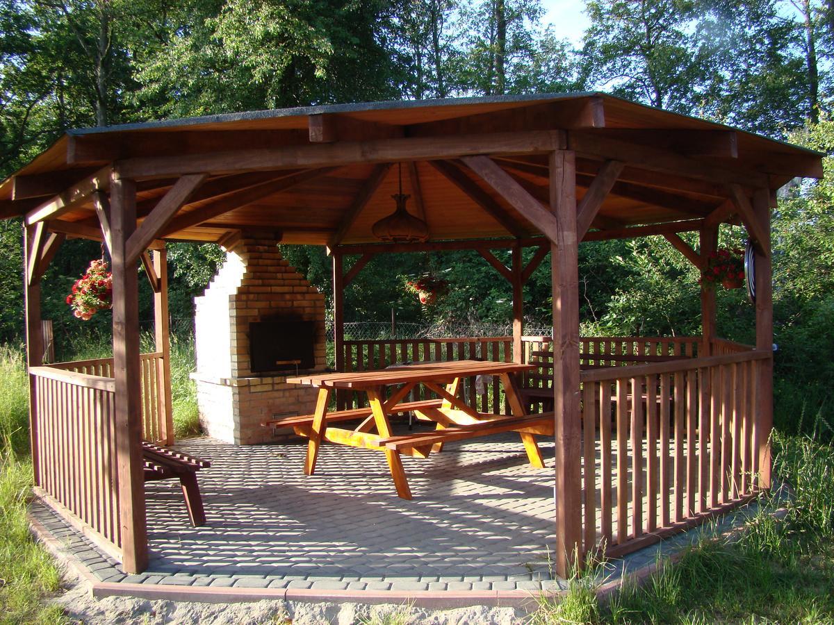 Drewniane Alpejskie Chalet *